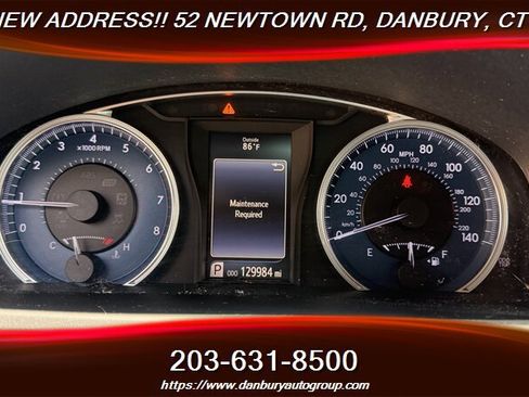 Used 2016 Toyota Camry LE FWD image 19