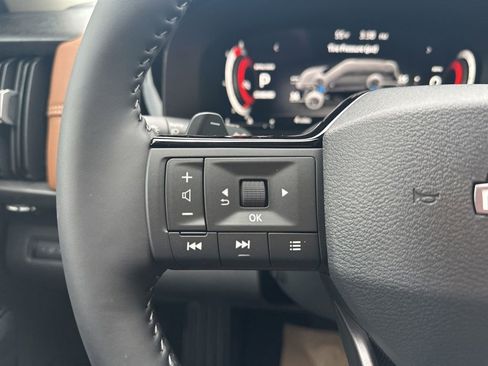 New 2026 Nissan Pathfinder Platinum image 15