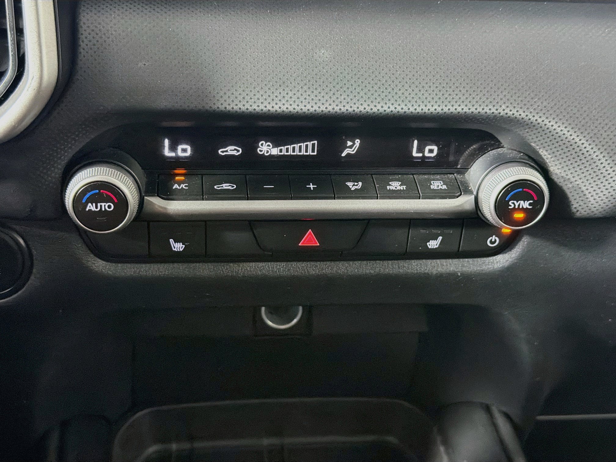 Used 2025 MAZDA CX-50 AWD 2.5 S w/ Preferred Package image 24
