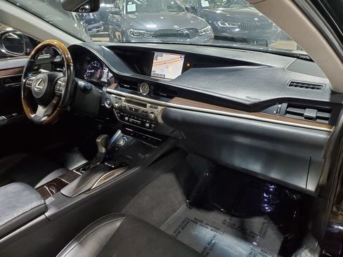 Used 2016 Lexus ES 350 FWD image 14