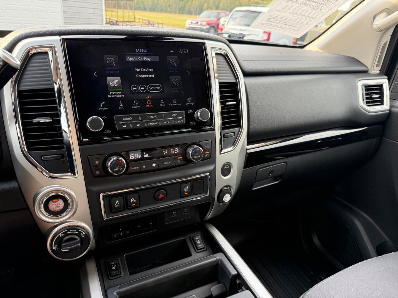 Used 2020 Nissan Titan SV w/ SV Convenience Package AWD/4WD image 38