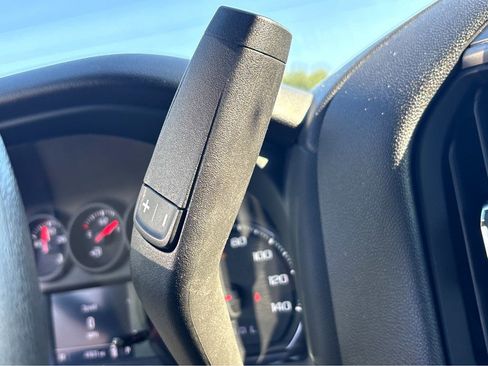 Certified 2023 Chevrolet Silverado 1500 Custom image 14