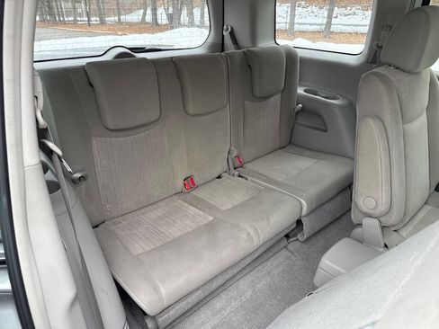 Used 2014 Nissan Quest SV image 18