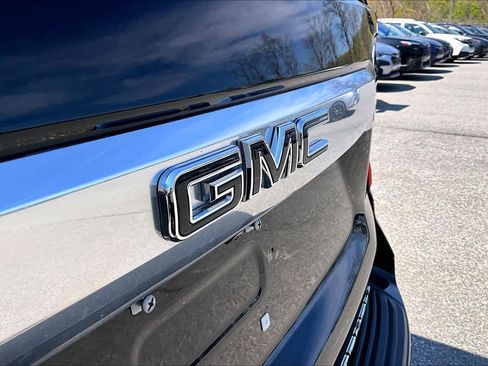 Used 2023 GMC Yukon XL Denali AWD/4WD image 31