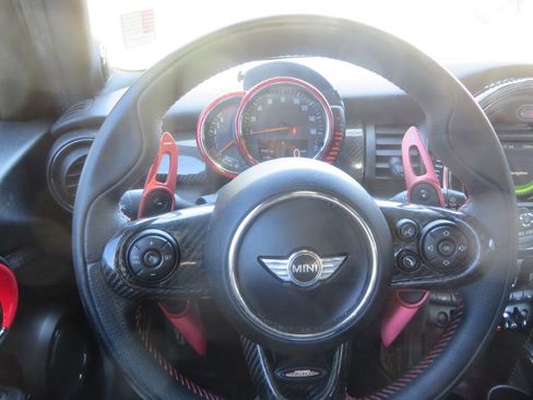 Used 2016 MINI Cooper S image 12