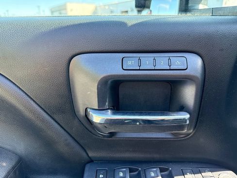 Used 2017 GMC Sierra 1500 SLT AWD/4WD image 25
