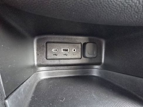 Used 2022 Chevrolet Equinox RS image 20