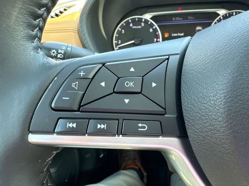 New 2025 Nissan Sentra SV w/ SV Premium Package image 11