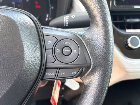 Used 2026 Toyota Corolla Cross L FWD image 20