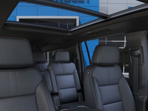 New 2026 Chevrolet Suburban RST w/ Comfort Package AWD/4WD image 26
