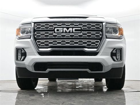 Used 2021 GMC Canyon Denali image 22