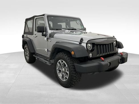 Used 2014 Jeep Wrangler Rubicon w/ Power Convenience Group image 9