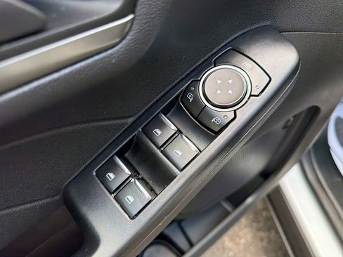 Used 2024 Ford Escape Active w/ Cold Weather Package FWD image 23