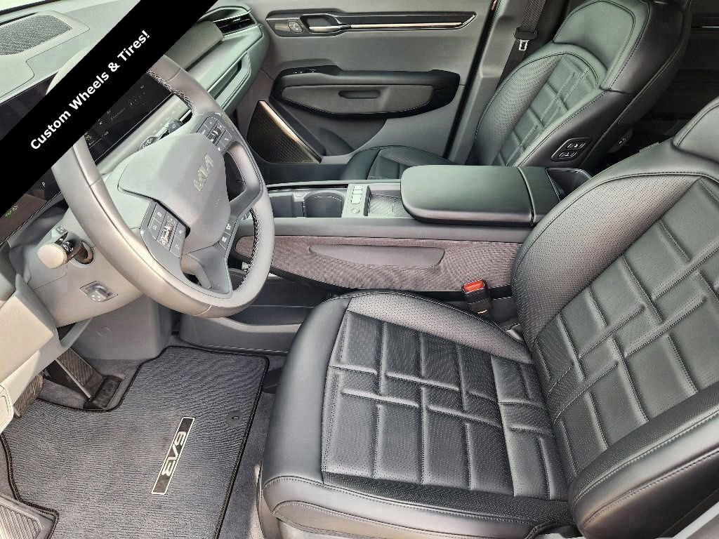 New 2026 Kia EV9 Land w/ Nightfall Edition Package AWD/4WD image 31