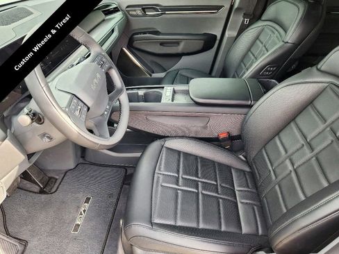 New 2026 Kia EV9 Land w/ Nightfall Edition Package AWD/4WD image 31