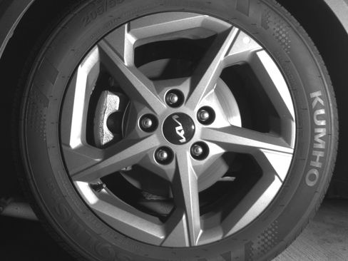 Used 2025 Kia K4 LXS image 12