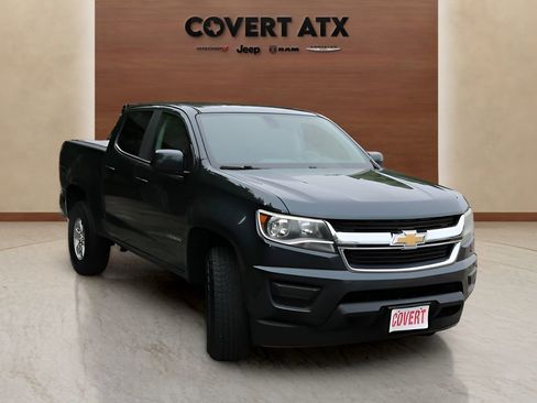 Used 2017 Chevrolet Colorado W/T w/ WT Convenience Package RWD image 7