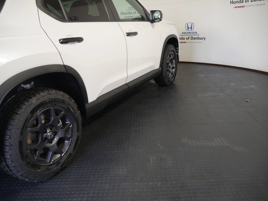 New 2026 Honda Pilot TrailSport image 4