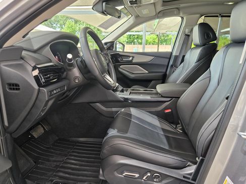 Certified 2026 Acura MDX FWD w/ Technology Package image 10