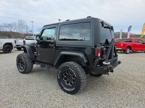 Used 2012 Jeep Wrangler Sahara w/ Dual Top Group image 7