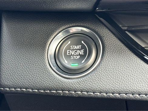 New 2026 Buick Enclave Avenir w/ Super Cruise Package FWD image 19