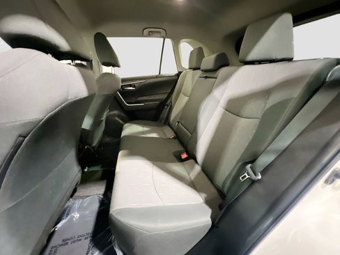 Used 2023 Toyota RAV4 XLE FWD image 18
