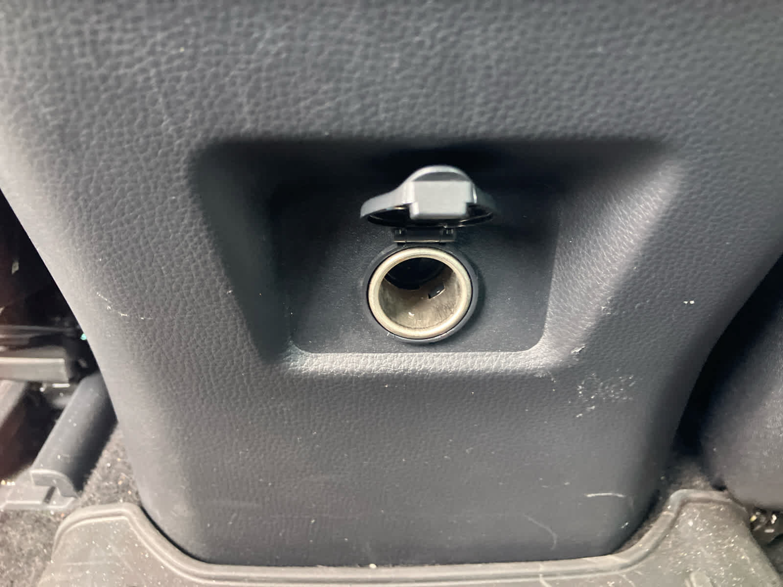 Certified 2023 Toyota RAV4 LE AWD/4WD image 34