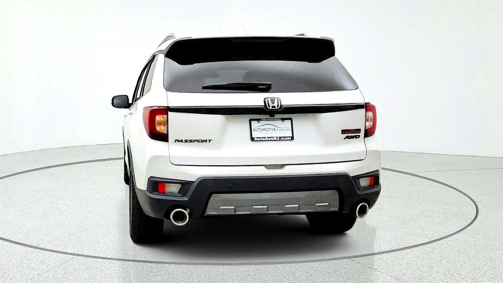 Used 2024 Honda Passport TrailSport image 6