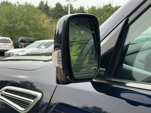 Certified 2023 Nissan Armada SL image 11