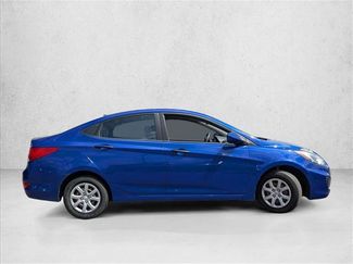Used 2012 Hyundai Accent GLS w/ Comfort Pkg 2 video 3