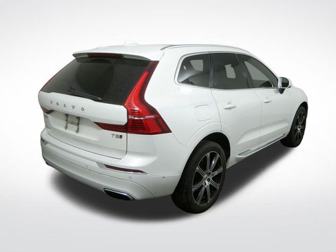 Used 2021 Volvo XC60 T5 Inscription w/ Advanced Package image 4