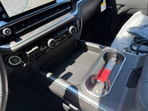 New 2025 Chevrolet Silverado 2500 LTZ w/ LTZ Convenience Package image 13