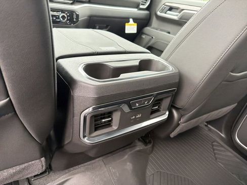 New 2026 Chevrolet Silverado 1500 LTZ w/ LTZ Premium Package AWD/4WD image 13