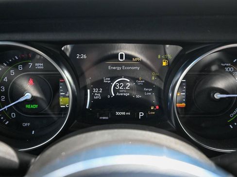 Used 2023 Jeep Wrangler Unlimited Sahara w/ Cold Weather Group AWD/4WD image 38