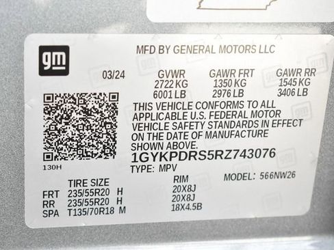 Used 2024 Cadillac XT6 Premium Luxury w/ LPO, Floor Liner Package AWD/4WD image 39
