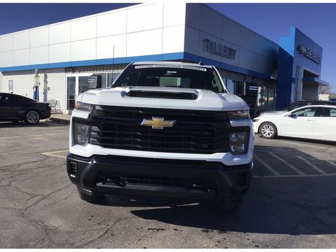New 2026 Chevrolet Silverado 2500 W/T w/ WT Convenience Package image 2