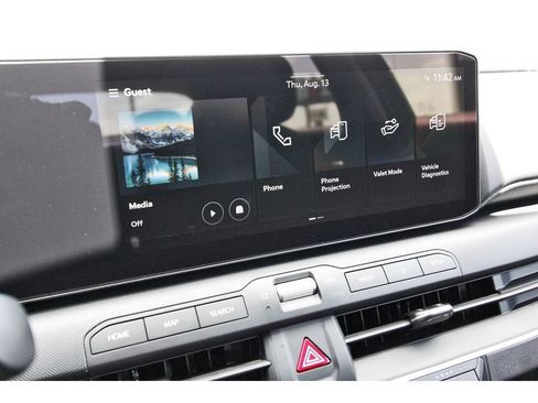 New 2026 Kia K4 FWD image 19