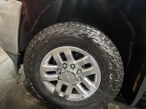 Used 2017 Chevrolet Silverado 2500 LTZ w/ Duramax Plus Package image 27