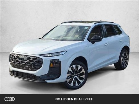 New 2026 Audi Q3 quattro 2.0T AWD/4WD image 1