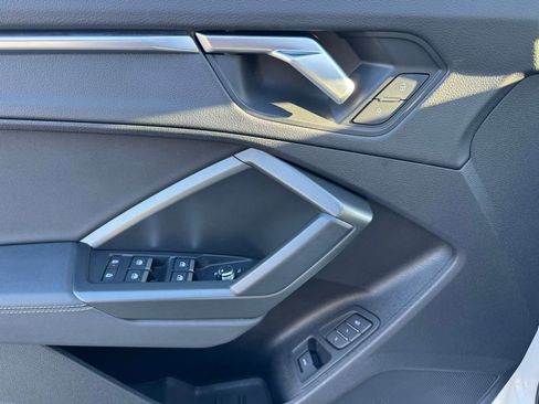 Used 2023 Audi Q3 2.0T Premium Plus image 20