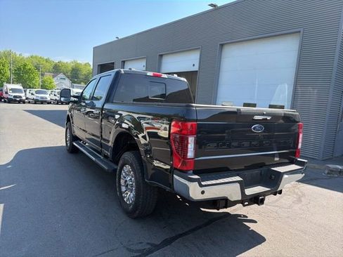 Used 2022 Ford F250 XLT w/ XLT Premium Package AWD/4WD image 5