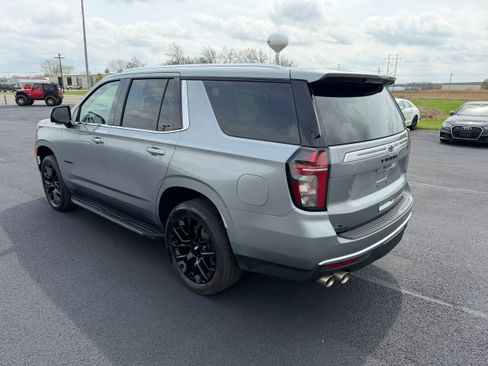 Used 2024 Chevrolet Tahoe High Country AWD/4WD image 18
