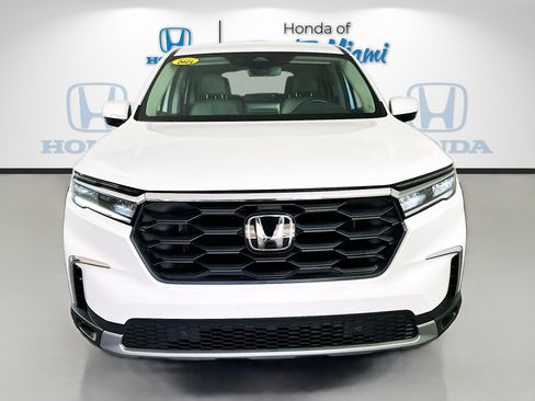 Used 2024 Honda Pilot EX-L image 2