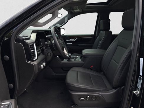 Used 2023 GMC Sierra 1500 Denali AWD/4WD image 10