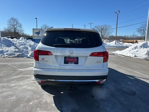 Used 2017 Honda Pilot Elite image 6