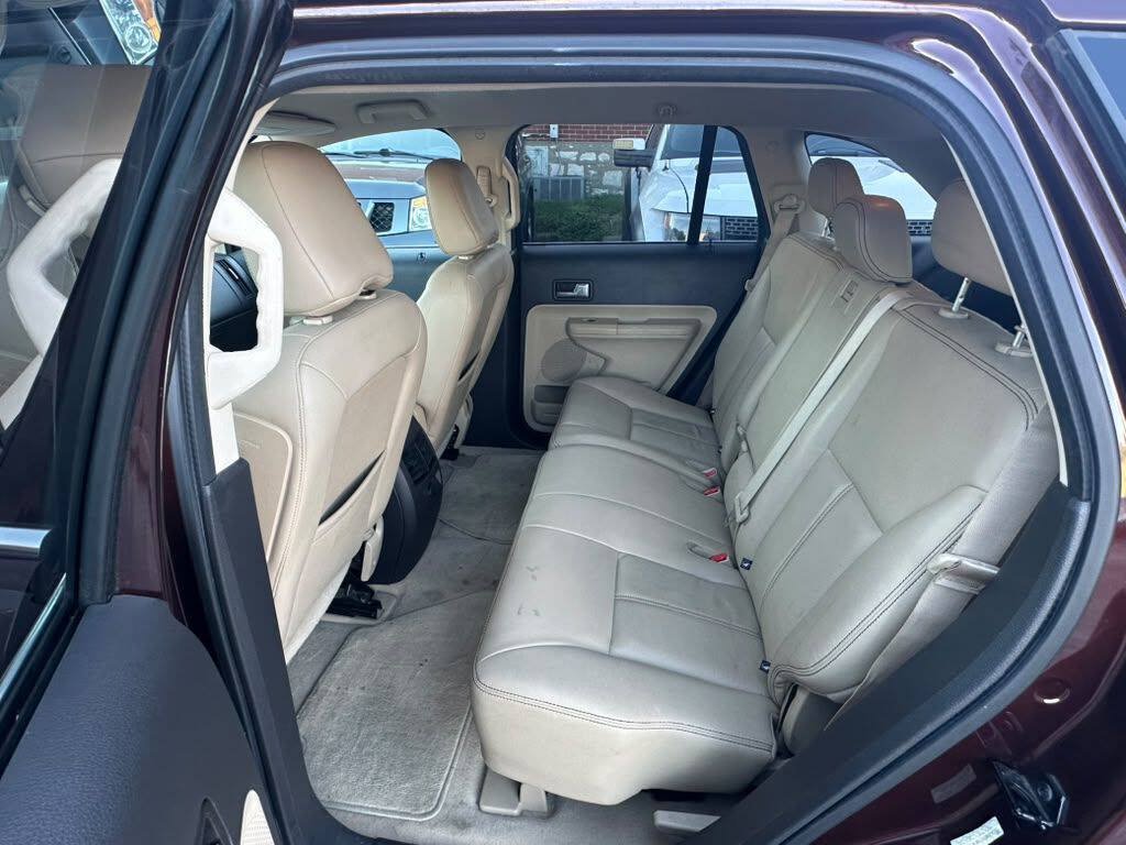 Used 2010 Ford Edge Limited FWD image 22