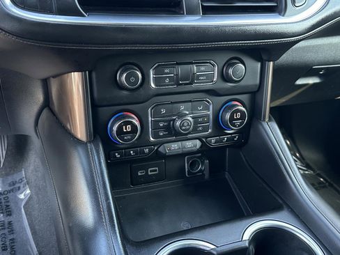 Used 2021 Chevrolet Tahoe High Country w/ Premium Package RWD image 32