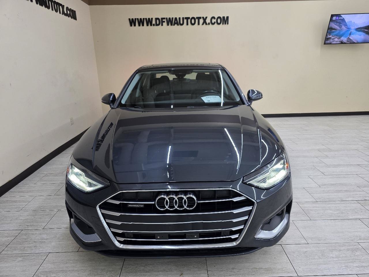 Used 2021 Audi A4 2.0T Premium w/ Convenience Package AWD/4WD image 3