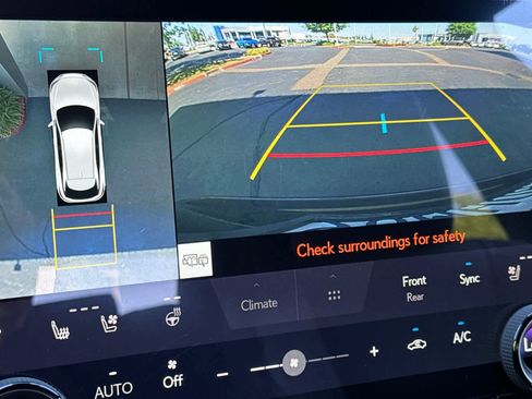 Used 2025 Lexus RX 350h w/ Convenience Package image 22