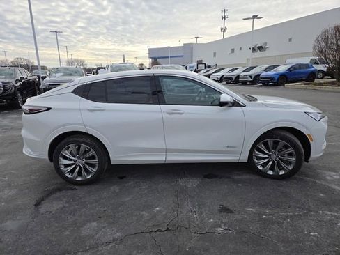 New 2026 Buick Envista Avenir FWD image 22